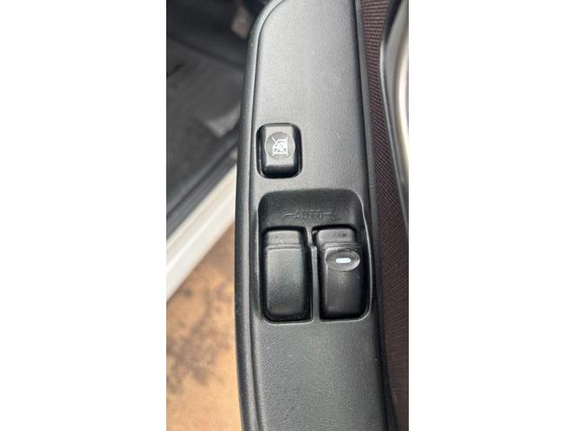 ＳＭＩＬＥ（スマイル）の掲載車輛をご覧頂き誠にありがとうございます！当店は分かりやすい支払総額表示店です。長岡ナンバー・店頭納車のお客様は支払総額の価格でお乗り頂けます。