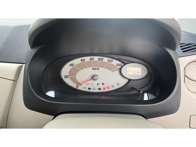 プレオ Ｆ　検８年６月　　５速マニュアル　パワーステアリング　４ＷＤ　キーレスエントリー　運転席エアバッグ　ＣＤ（14枚目）