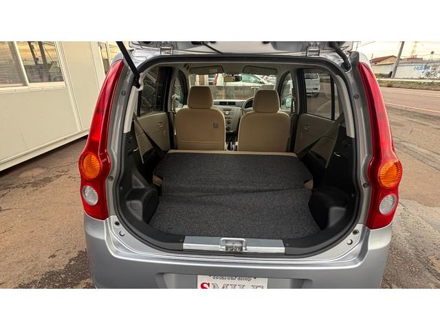 プレオ Ｆ　検８年６月　　５速マニュアル　パワーステアリング　４ＷＤ　キーレスエントリー　運転席エアバッグ　ＣＤ（26枚目）