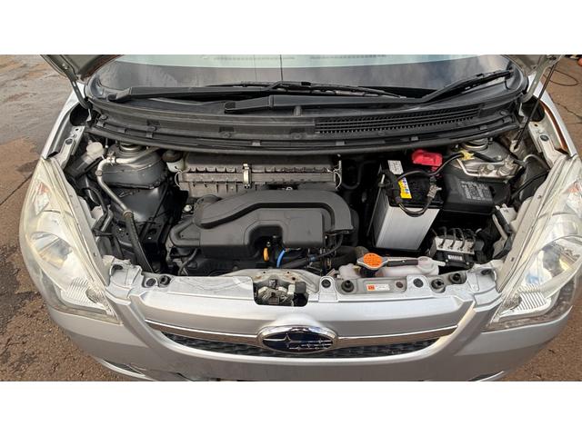 プレオ Ｆ　検８年６月　　５速マニュアル　パワーステアリング　４ＷＤ　キーレスエントリー　運転席エアバッグ　ＣＤ（31枚目）