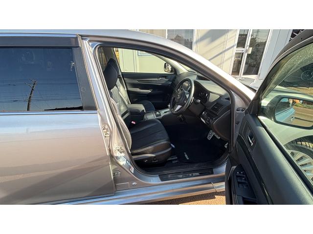 レガシィツーリングワゴン ２．５ＧＴ　Ｓパッケージ　車検整備２年付き　地デジＴＶ　Ｐシート　盗難防止装置　キーレス　スマートキー　ＡＷＤ　Ａエアコン　パワーウインドウ　ＨＤＤナビ　ナビＴＶ　ＥＴＣ　ターボ車　電動格納ミラー　衝突安全ボディ　ＤＶＤ再生（23枚目）