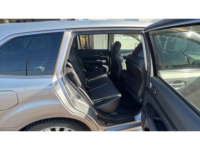 レガシィツーリングワゴン ２．５ＧＴ　Ｓパッケージ　車検整備２年付き　地デジＴＶ　Ｐシート　盗難防止装置　キーレス　スマートキー　ＡＷＤ　Ａエアコン　パワーウインドウ　ＨＤＤナビ　ナビＴＶ　ＥＴＣ　ターボ車　電動格納ミラー　衝突安全ボディ　ＤＶＤ再生（24枚目）