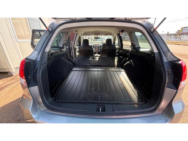 レガシィツーリングワゴン ２．５ＧＴ　Ｓパッケージ　車検整備２年付き　地デジＴＶ　Ｐシート　盗難防止装置　キーレス　スマートキー　ＡＷＤ　Ａエアコン　パワーウインドウ　ＨＤＤナビ　ナビＴＶ　ＥＴＣ　ターボ車　電動格納ミラー　衝突安全ボディ　ＤＶＤ再生（26枚目）