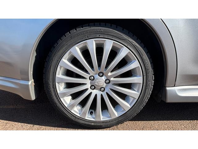レガシィツーリングワゴン ２．５ＧＴ　Ｓパッケージ　車検整備２年付き　地デジＴＶ　Ｐシート　盗難防止装置　キーレス　スマートキー　ＡＷＤ　Ａエアコン　パワーウインドウ　ＨＤＤナビ　ナビＴＶ　ＥＴＣ　ターボ車　電動格納ミラー　衝突安全ボディ　ＤＶＤ再生（47枚目）