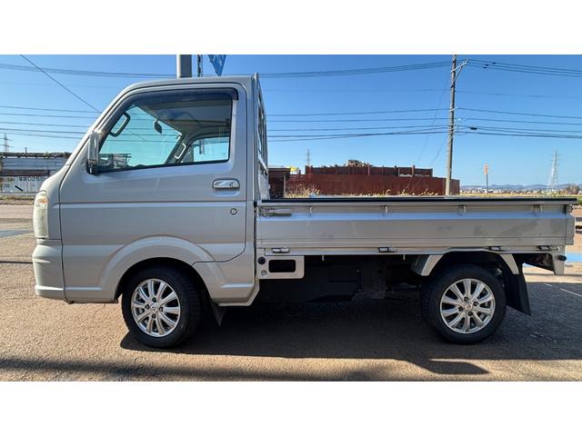 NT100クリッパートラック GX 検8年5月 切替4WD デフロック Lギア パワーウインド キーレスエントリー ナビテレビ AC パワーステアリング エアバッグ ABS 助手席エアバック(8枚目)