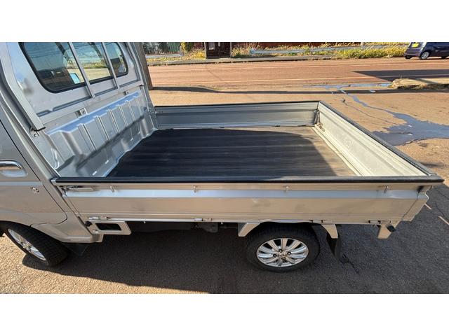 NT100クリッパートラック GX 検8年5月 切替4WD デフロック Lギア パワーウインド キーレスエントリー ナビテレビ AC パワーステアリング エアバッグ ABS 助手席エアバック(14枚目)