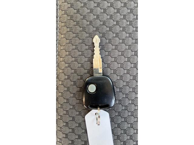 NT100クリッパートラック GX 検8年5月 切替4WD デフロック Lギア パワーウインド キーレスエントリー ナビテレビ AC パワーステアリング エアバッグ ABS 助手席エアバック(26枚目)