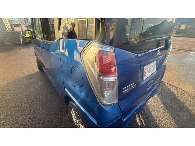 デイズルークス X 車検整備2年付き プリクラッシュ 全周囲カメラ Aストップ Sキー ナビTV イモビライザー ETC車載器 VDC ベンチ席 ドラレコ デュアルエアバッグ バックカメラ 衝突安全ボディ ABS(38枚目)