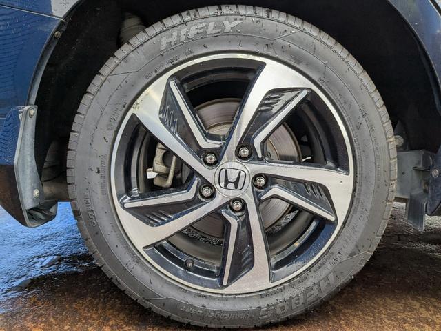オデッセイ アブソルート・ＥＸ　関東仕入　４ＷＤ　両側電動ドア　純正ナビ　ＴＶ　フリップダウンモニター　Ｂカメラ　ＥＴＣ　クルコン　パドルシフト　スマートキー　ハーフレザーシート　パワーシート　ＬＥＤ　フォグ　純正１７インチＡＷ（48枚目）