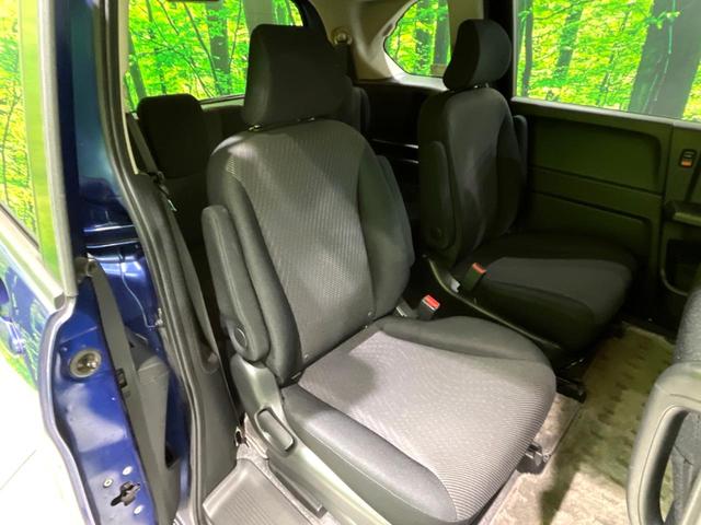 ジャストセレクション 電動スライドドア 禁煙車 純正ナビ バックカメラ ETC HIDヘッドライト スマーキー ドライブレコーダー 6人乗り 革巻きステアリング DVD再生 盗難防止システム プライバシーガラス(10枚目)