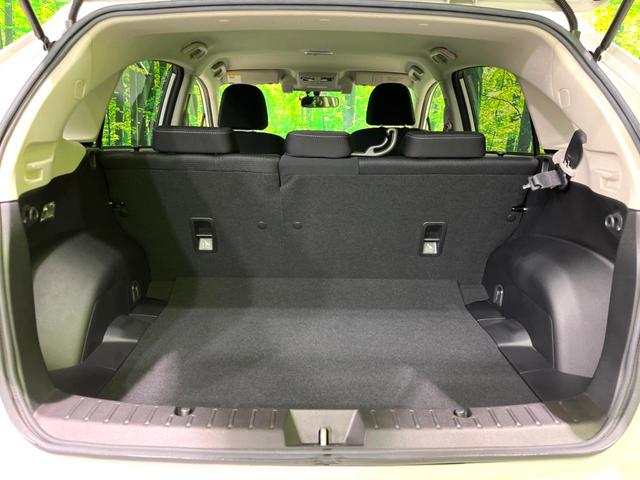 2.0iアイサイト 4WD 純正ナビ バックカメラ 衝突軽減ブレーキ 誤発進抑制機能 車線逸脱警報 HIDヘッド Bluetooth接続 フルセグ ETC パドルシフト 純正16インチアルミ フォグランプ ドラレコ(13枚目)