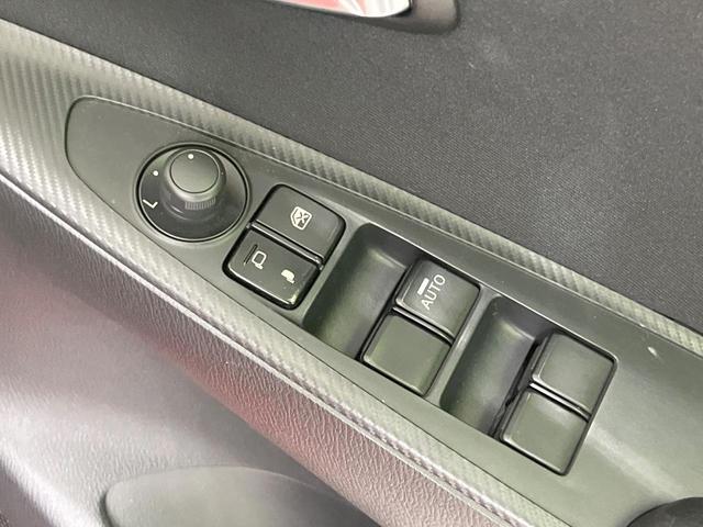 デミオ １３Ｓツーリング　４ＷＤ　衝突被害軽減装置　純正ナビ　バックカメラ　スマートキー　ＬＥＤヘッド　オートエアコン　純正１５インチＡＷ　Ｂｌｕｅｔｏｏｔｈ再生　ＣＤ　ＤＶＤ再生　ヘッドアップディスプレイ　ドラレコ（41枚目）