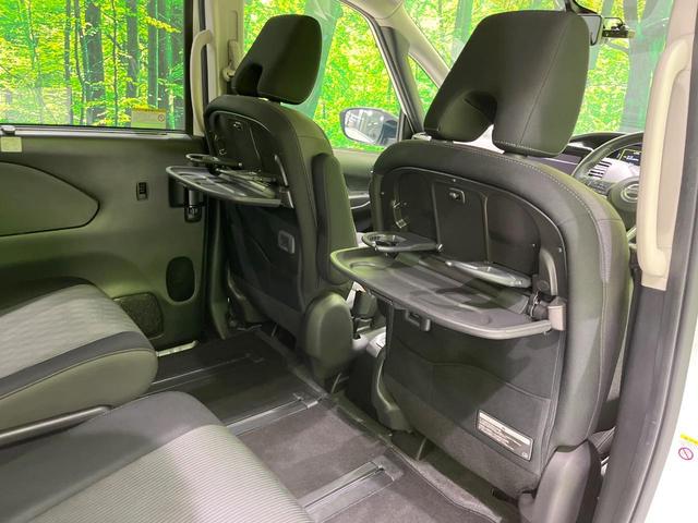 セレナ ｅ－パワー　ハイウェイスターＶ　両側電動スライド　純正１０型ナビ　アラウンドビューモニター　プロパイロット　エマージェンシーブレーキ　ＥＴＣ　フルセグ　ＬＥＤヘッド　リアオートエアコン　純正１５インチアルミ　ドライブレコーダー（51枚目）
