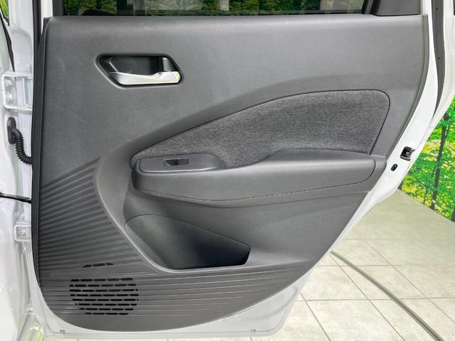 オーラ Ｇ　レザーエディション　純正９型ナビ　全周囲カメラ　ＢＯＳＥサウンド　衝突被害軽減システム　プロパイロット　禁煙車　合皮シート　ドラレコ　コーナーセンサー　スマートキー　ＬＥＤヘッド　ビルトインＥＴＣ　純正１７インチアルミ（41枚目）