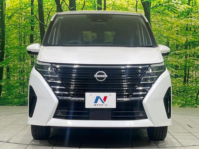セレナ ハイウェイスターＶ　４ＷＤ　１２．３インチ純正ナビ　両側電動スライドドア　全周囲カメラ　衝突被害軽減システム　４ＷＤ　１２．３インチ純正ナビ　両側電動スライドドア　全周囲カメラ　衝突被害軽減システム　レーダークルーズ　Ｂ（15枚目）