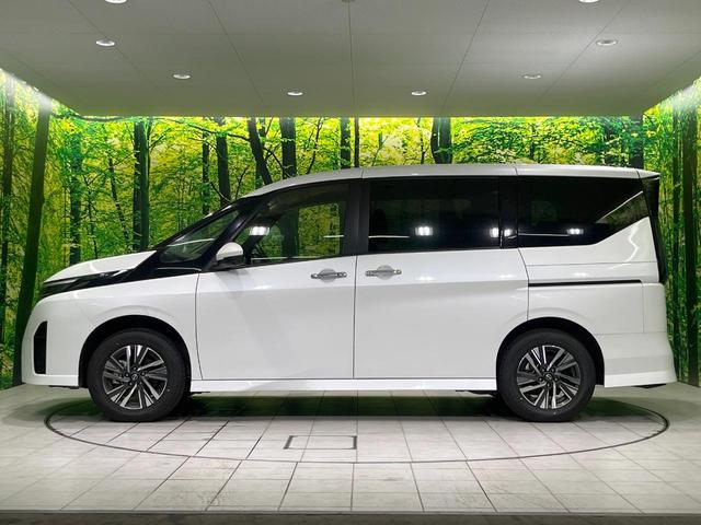 セレナ ハイウェイスターＶ　４ＷＤ　１２．３インチ純正ナビ　両側電動スライドドア　全周囲カメラ　衝突被害軽減システム　４ＷＤ　１２．３インチ純正ナビ　両側電動スライドドア　全周囲カメラ　衝突被害軽減システム　レーダークルーズ　Ｂ（29枚目）