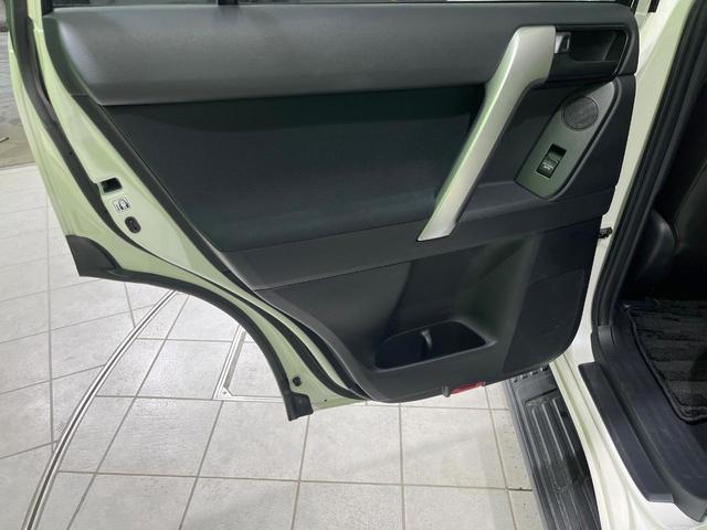 ランドクルーザープラド ＴＸ　４ＷＤ　純正９型ディススプレイオーディオ　ナビ　バックカメラ　衝突被害軽減システム　ルーフレール　レーダークルーズ　禁煙車　コーナーセンサー　ＬＥＤヘッド　ＥＴＣ２．０　純正１７インチアルミ（23枚目）
