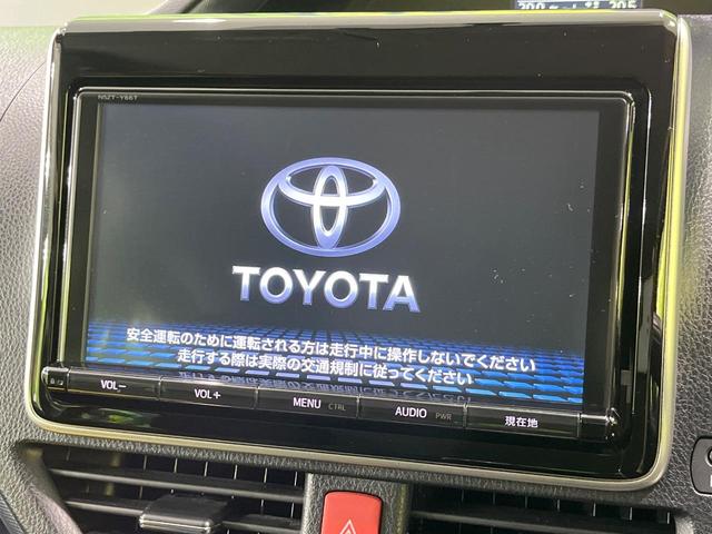ノア Ｓｉ　４ＷＤ　両側電動スライドドア　純正９型ＳＤナビ　バックカメラ　禁煙車　スマートキー　ビルトインＥＴＣ　オートライト　デュアルエアコン　純正１６インチアルミ　リアエアコン　Ｂｌｕｅｔｏｏｔｈ　ＣＤ（3枚目）