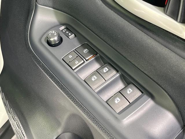 ノア Ｓｉ　４ＷＤ　両側電動スライドドア　純正９型ＳＤナビ　バックカメラ　禁煙車　スマートキー　ビルトインＥＴＣ　オートライト　デュアルエアコン　純正１６インチアルミ　リアエアコン　Ｂｌｕｅｔｏｏｔｈ　ＣＤ（24枚目）