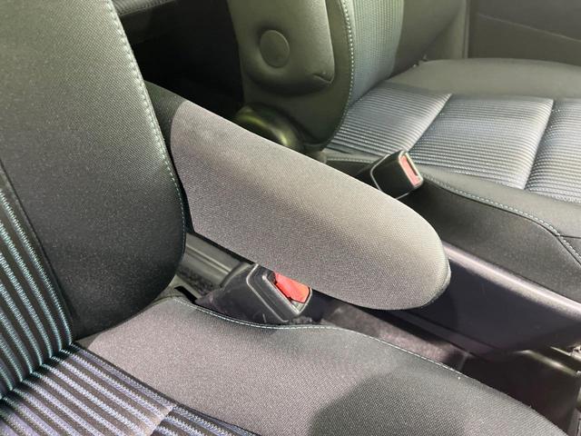 ノア Ｓｉ　４ＷＤ　両側電動スライドドア　純正９型ＳＤナビ　バックカメラ　禁煙車　スマートキー　ビルトインＥＴＣ　オートライト　デュアルエアコン　純正１６インチアルミ　リアエアコン　Ｂｌｕｅｔｏｏｔｈ　ＣＤ（55枚目）