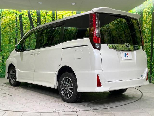 ノア Ｓｉ　４ＷＤ　両側電動スライドドア　純正９型ＳＤナビ　バックカメラ　禁煙車　スマートキー　ビルトインＥＴＣ　オートライト　デュアルエアコン　純正１６インチアルミ　リアエアコン　Ｂｌｕｅｔｏｏｔｈ　ＣＤ（66枚目）