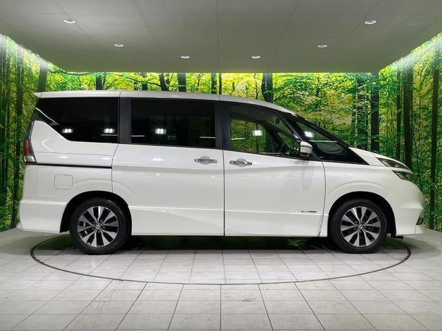 セレナ ハイウェイスター　ＶセレクションＩＩ　禁煙車　フリップダウンモニター　エマージェンシーブレーキ　純正ナビ　全周囲カメラ　両側パワースライドドア　ＬＥＤヘッドライト　ＥＴＣ　ドラレコ　Ｂｌｕｅｔｏｏｔｈ　純正１６インチＡＷ　スマートキー（75枚目）