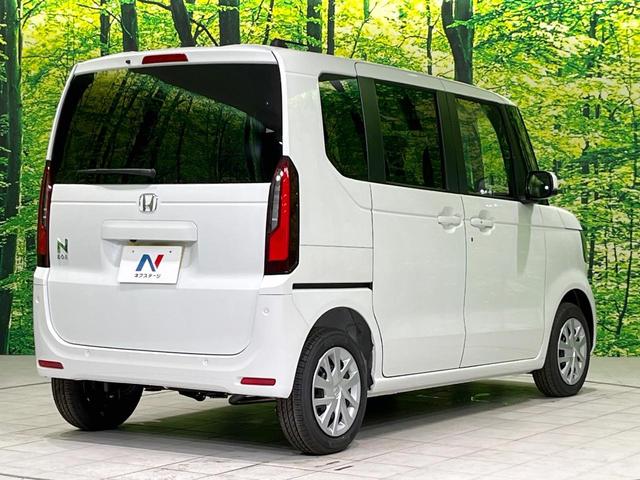 Ｎ－ＢＯＸ ベースグレード　４ＷＤ　届出済未使用車　両側電動スライドドア　衝突被害軽減システム　レーダークルーズ　コーナーセンサー　スマートキー　ＬＥＤヘッド　車線逸脱警報　オートライト　オートエアコン　ロールシェ－ド（18枚目）