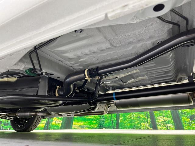 Ｎ－ＢＯＸ ベースグレード　４ＷＤ　届出済未使用車　両側電動スライドドア　衝突被害軽減システム　レーダークルーズ　コーナーセンサー　スマートキー　ＬＥＤヘッド　車線逸脱警報　オートライト　オートエアコン　ロールシェ－ド（45枚目）