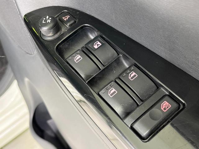 タント カスタムX トップエディションSA 4WD 電動スライドドア バックカメラ 衝突被害軽減システム 禁煙車 ハーフレザーシート スマートキー LEDヘッド オートライト オートエアコン 純正14インチアルミ CD 地デジ 盗難防止装置(32枚目)