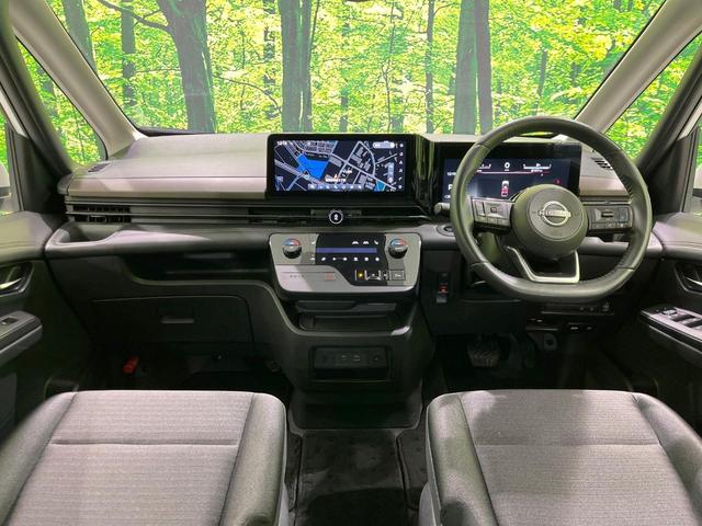 セレナ ハイウェイスターＶ　４ＷＤ　禁煙車　プロパイロット　純正１２型ナビ　全周囲カメラ　両側パワースライドドア　レーダークルーズ　コーナーセンサー　ＬＥＤヘッド　オートハイビーム　Ｂｌｕｅｔｏｏｔｈ　フルセグ　ＥＴＣ２．０（2枚目）
