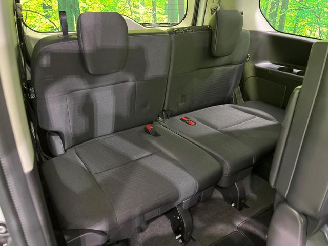 セレナ ハイウェイスターＶ　４ＷＤ　禁煙車　プロパイロット　純正１２型ナビ　全周囲カメラ　両側パワースライドドア　レーダークルーズ　コーナーセンサー　ＬＥＤヘッド　オートハイビーム　Ｂｌｕｅｔｏｏｔｈ　フルセグ　ＥＴＣ２．０（10枚目）
