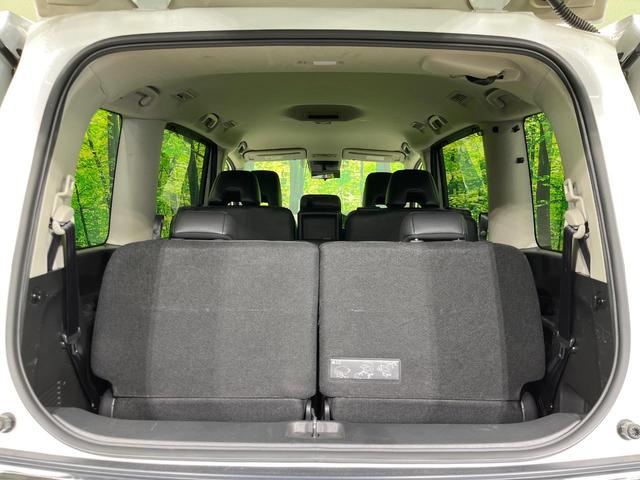 セレナ ハイウェイスターＶ　４ＷＤ　禁煙車　プロパイロット　純正１２型ナビ　全周囲カメラ　両側パワースライドドア　レーダークルーズ　コーナーセンサー　ＬＥＤヘッド　オートハイビーム　Ｂｌｕｅｔｏｏｔｈ　フルセグ　ＥＴＣ２．０（76枚目）