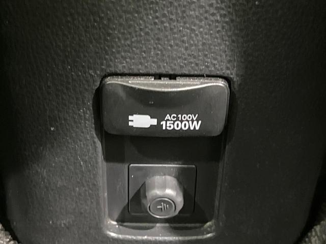 アクア X 純正ディスプレイオーディオ 全周囲カメラ 衝突被害軽減システム レーダークルーズ 禁煙車 ブラインドスポットモニター LEDヘッド ビルトインETC オートハイビーム 車線逸脱警報 オートライト(6枚目)