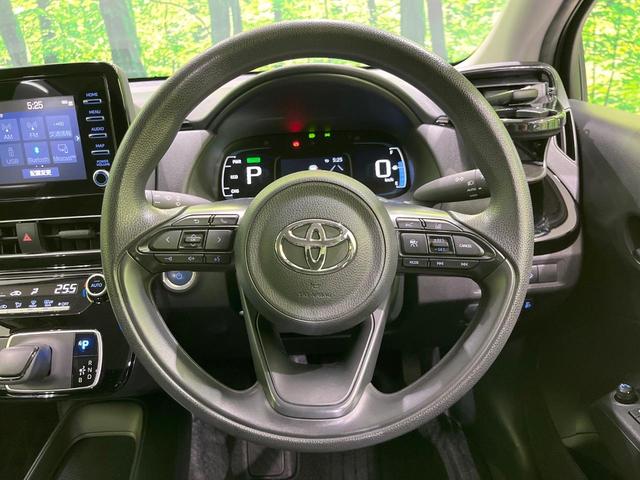 アクア X 純正ディスプレイオーディオ 全周囲カメラ 衝突被害軽減システム レーダークルーズ 禁煙車 ブラインドスポットモニター LEDヘッド ビルトインETC オートハイビーム 車線逸脱警報 オートライト(9枚目)