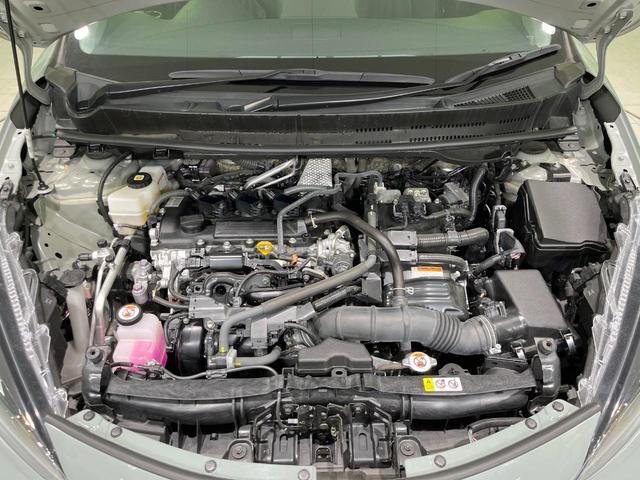 アクア X 純正ディスプレイオーディオ 全周囲カメラ 衝突被害軽減システム レーダークルーズ 禁煙車 ブラインドスポットモニター LEDヘッド ビルトインETC オートハイビーム 車線逸脱警報 オートライト(19枚目)