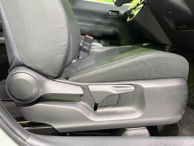 アクア X 純正ディスプレイオーディオ 全周囲カメラ 衝突被害軽減システム レーダークルーズ 禁煙車 ブラインドスポットモニター LEDヘッド ビルトインETC オートハイビーム 車線逸脱警報 オートライト(24枚目)