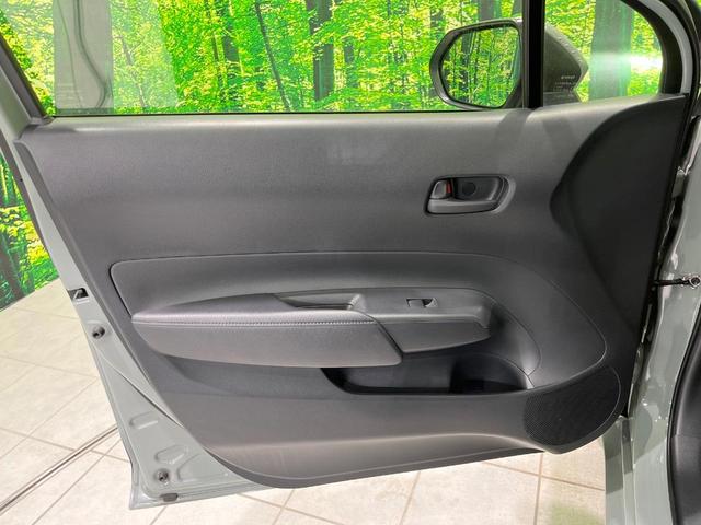 アクア X 純正ディスプレイオーディオ 全周囲カメラ 衝突被害軽減システム レーダークルーズ 禁煙車 ブラインドスポットモニター LEDヘッド ビルトインETC オートハイビーム 車線逸脱警報 オートライト(36枚目)