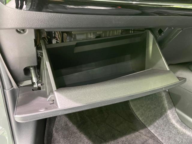 アクア X 純正ディスプレイオーディオ 全周囲カメラ 衝突被害軽減システム レーダークルーズ 禁煙車 ブラインドスポットモニター LEDヘッド ビルトインETC オートハイビーム 車線逸脱警報 オートライト(38枚目)