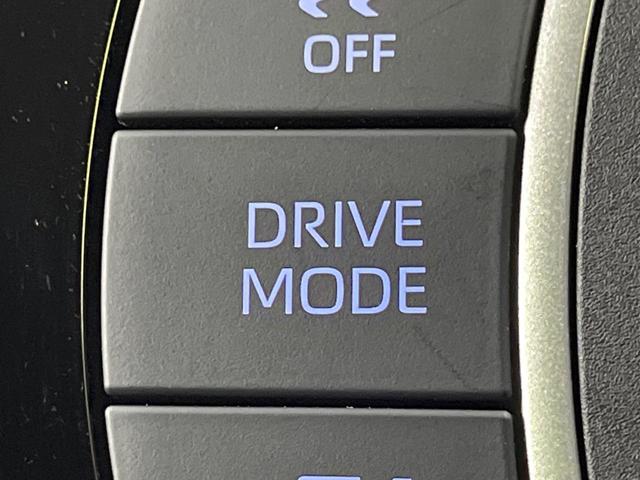 アクア X 純正ディスプレイオーディオ 全周囲カメラ 衝突被害軽減システム レーダークルーズ 禁煙車 ブラインドスポットモニター LEDヘッド ビルトインETC オートハイビーム 車線逸脱警報 オートライト(47枚目)