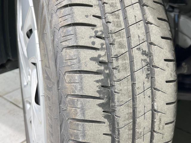 アクア X 純正ディスプレイオーディオ 全周囲カメラ 衝突被害軽減システム レーダークルーズ 禁煙車 ブラインドスポットモニター LEDヘッド ビルトインETC オートハイビーム 車線逸脱警報 オートライト(61枚目)