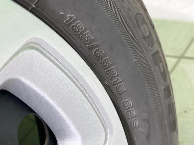 アクア X 純正ディスプレイオーディオ 全周囲カメラ 衝突被害軽減システム レーダークルーズ 禁煙車 ブラインドスポットモニター LEDヘッド ビルトインETC オートハイビーム 車線逸脱警報 オートライト(63枚目)