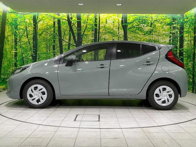 アクア X 純正ディスプレイオーディオ 全周囲カメラ 衝突被害軽減システム レーダークルーズ 禁煙車 ブラインドスポットモニター LEDヘッド ビルトインETC オートハイビーム 車線逸脱警報 オートライト(67枚目)