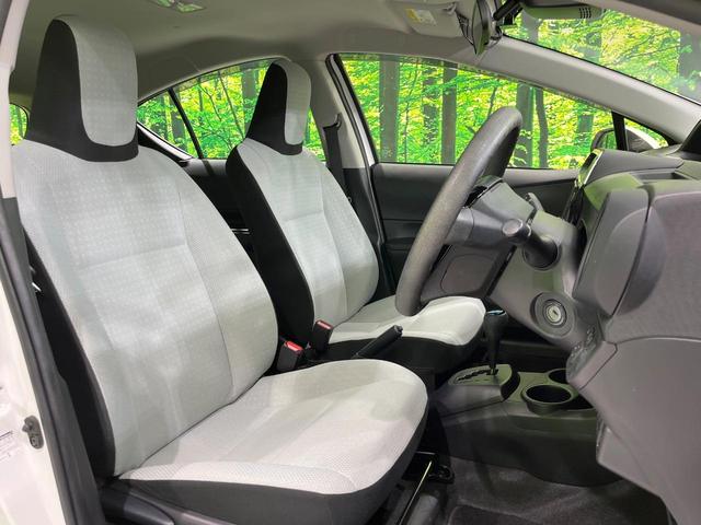 アクア L SDナビ バックカメラ 寒冷地仕様 衝突被害軽減システム 禁煙車 コーナーセンサー スマートキー オートハイビーム 車線逸脱警報 オートライト オートエアコン Bluetooth プライバシーガラス(8枚目)