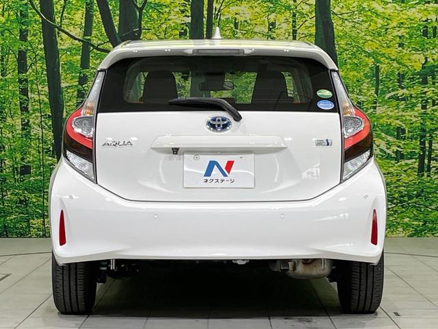 アクア L SDナビ バックカメラ 寒冷地仕様 衝突被害軽減システム 禁煙車 コーナーセンサー スマートキー オートハイビーム 車線逸脱警報 オートライト オートエアコン Bluetooth プライバシーガラス(15枚目)