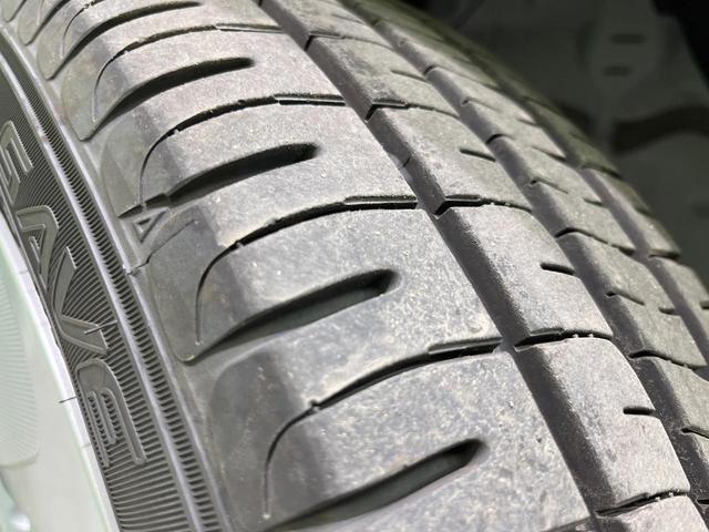 アクア L SDナビ バックカメラ 寒冷地仕様 衝突被害軽減システム 禁煙車 コーナーセンサー スマートキー オートハイビーム 車線逸脱警報 オートライト オートエアコン Bluetooth プライバシーガラス(24枚目)