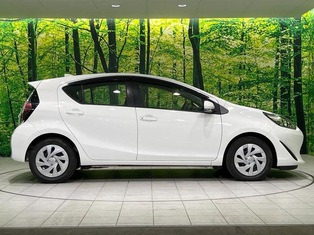 アクア L SDナビ バックカメラ 寒冷地仕様 衝突被害軽減システム 禁煙車 コーナーセンサー スマートキー オートハイビーム 車線逸脱警報 オートライト オートエアコン Bluetooth プライバシーガラス(28枚目)