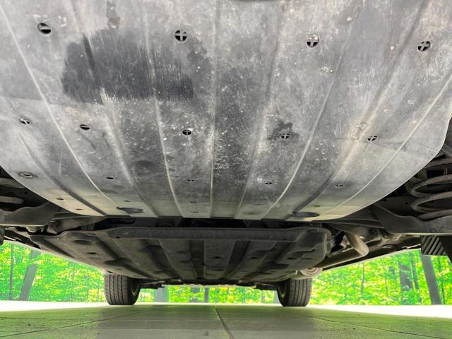 ヴェゼル ハイブリッドZ・ホンダセンシング 純正8型SDナビ バックカメラ 衝突被害軽減システム アダプティブクルーズ 禁煙車 レザーシート ドラレコ スマートキー LEDヘッド ビルトインETC オートハイビーム 車線逸脱警報 オートライト(20枚目)