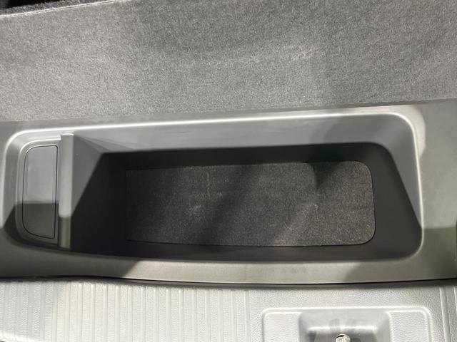 ヴェゼル ハイブリッドZ・ホンダセンシング 純正8型SDナビ バックカメラ 衝突被害軽減システム アダプティブクルーズ 禁煙車 レザーシート ドラレコ スマートキー LEDヘッド ビルトインETC オートハイビーム 車線逸脱警報 オートライト(27枚目)