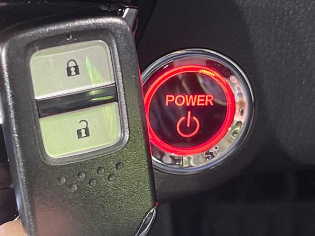 ヴェゼル ハイブリッドZ・ホンダセンシング 純正8型SDナビ バックカメラ 衝突被害軽減システム アダプティブクルーズ 禁煙車 レザーシート ドラレコ スマートキー LEDヘッド ビルトインETC オートハイビーム 車線逸脱警報 オートライト(49枚目)