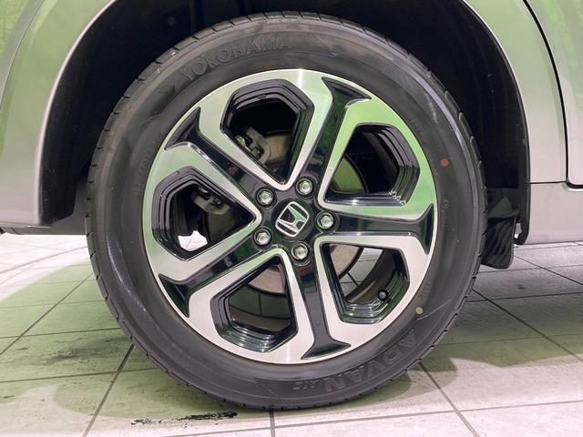 ヴェゼル ハイブリッドZ・ホンダセンシング 純正8型SDナビ バックカメラ 衝突被害軽減システム アダプティブクルーズ 禁煙車 レザーシート ドラレコ スマートキー LEDヘッド ビルトインETC オートハイビーム 車線逸脱警報 オートライト(57枚目)